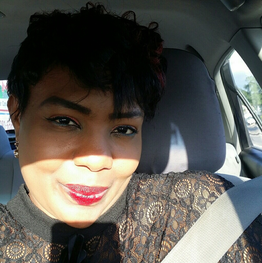 Meet your Posher, Maryam